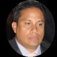 Alexander Briceño CEO